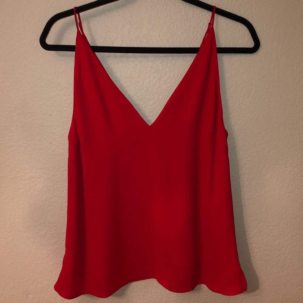 Red V-neck H&M tank